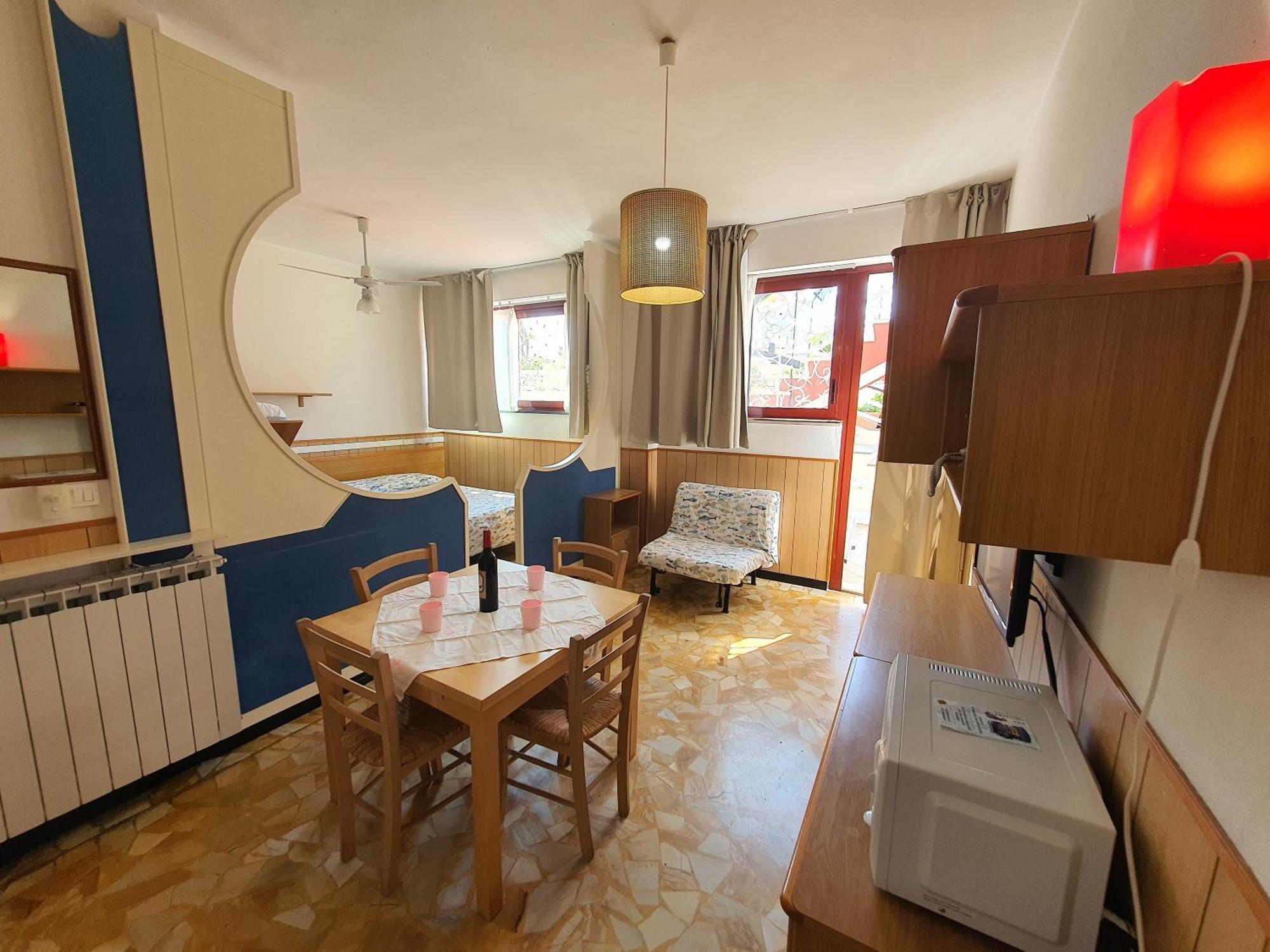 Residence Olivotti Finale Ligure Eksteriør billede