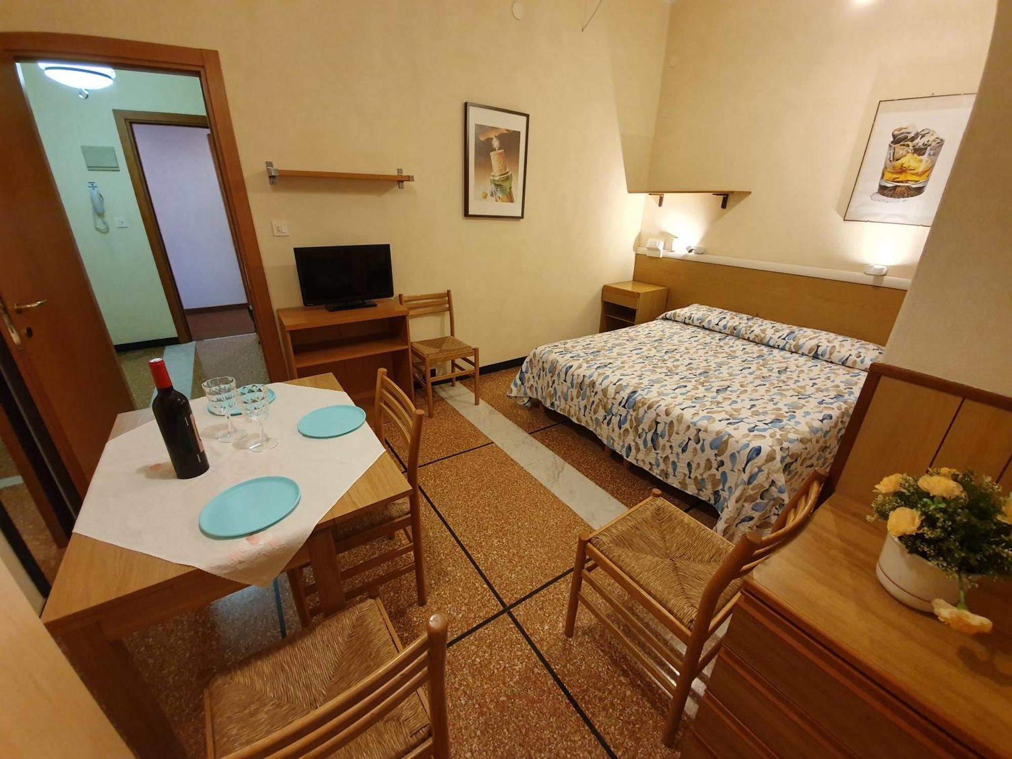 Residence Olivotti Finale Ligure Eksteriør billede